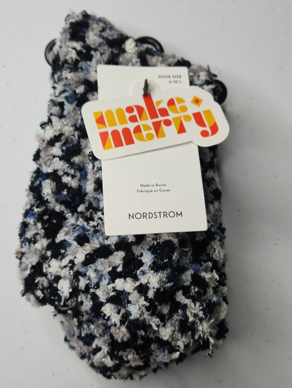 Nordstrom Women's Plush Fuzzy Socks in Black, Gray & Blue